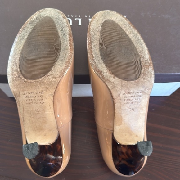 Anyi Lu Emily Bisque tan tortoise shell, heel classic designer pumps heels shoes - Picture 13 of 16